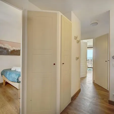 Upstays - 2 Sea View - Renovated - Pool * Cannes